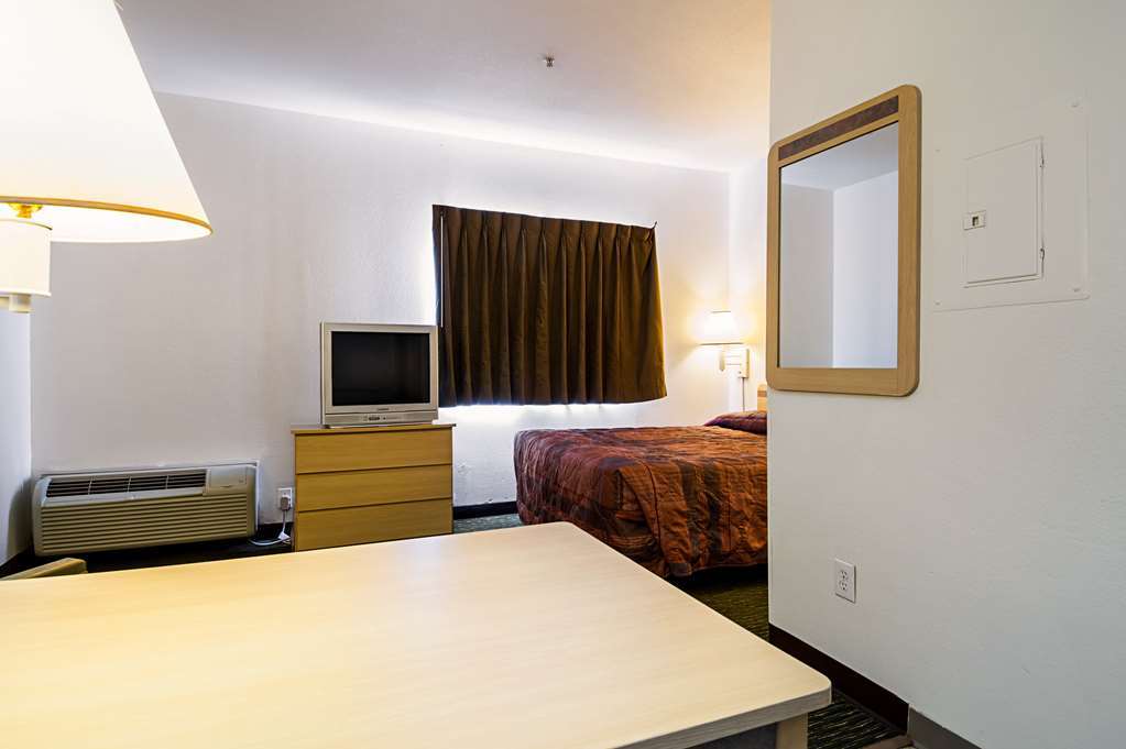 Studio 6 Charlotte Airport Otel Oda fotoğraf